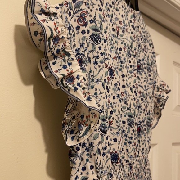 Beautiful spring or summer blouse - Picture 5 of 6